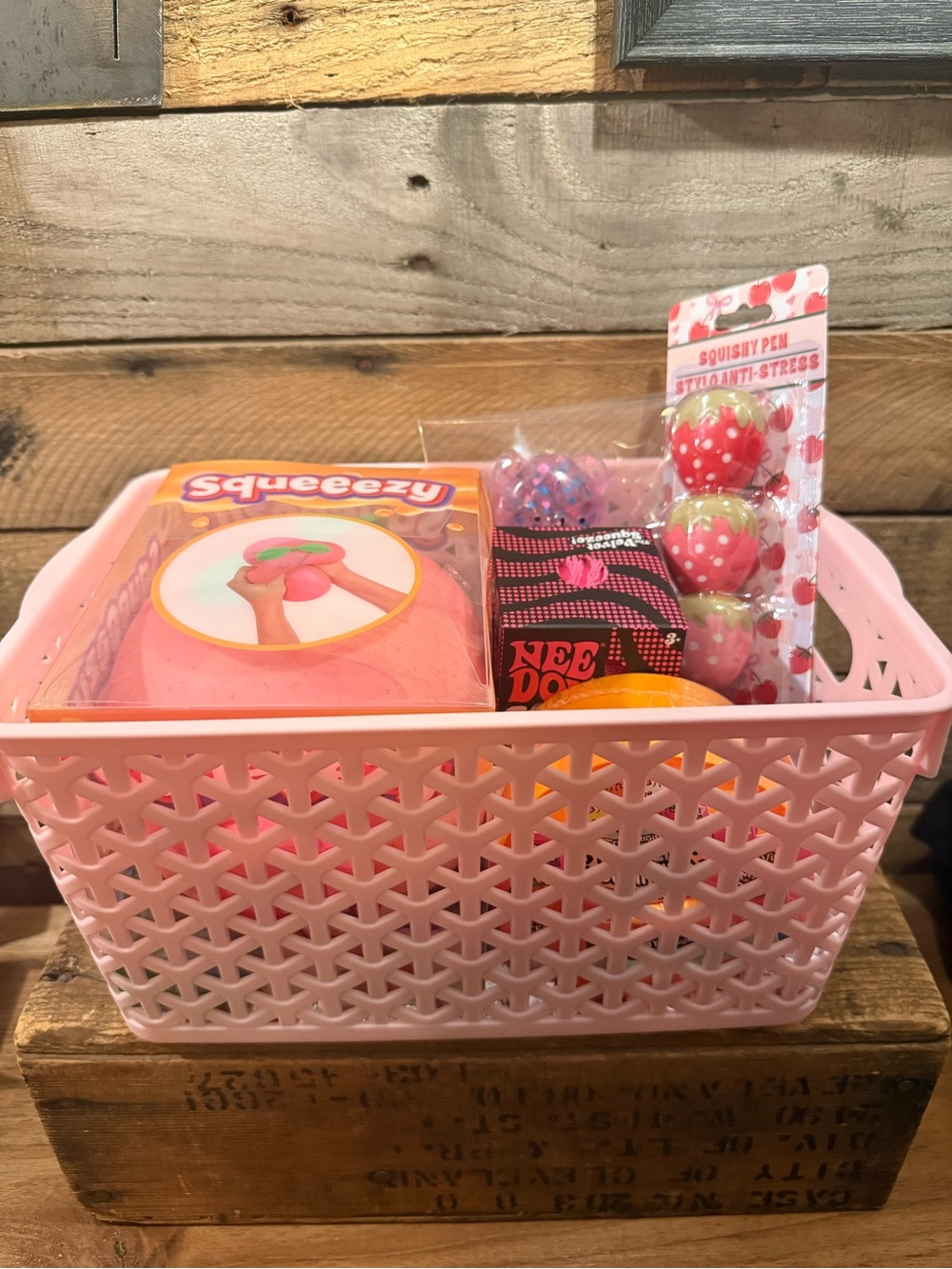 Squish Mail™ Premium Curated Mystery Gift Box| Guaranteed NeeDoh|3 Squishies